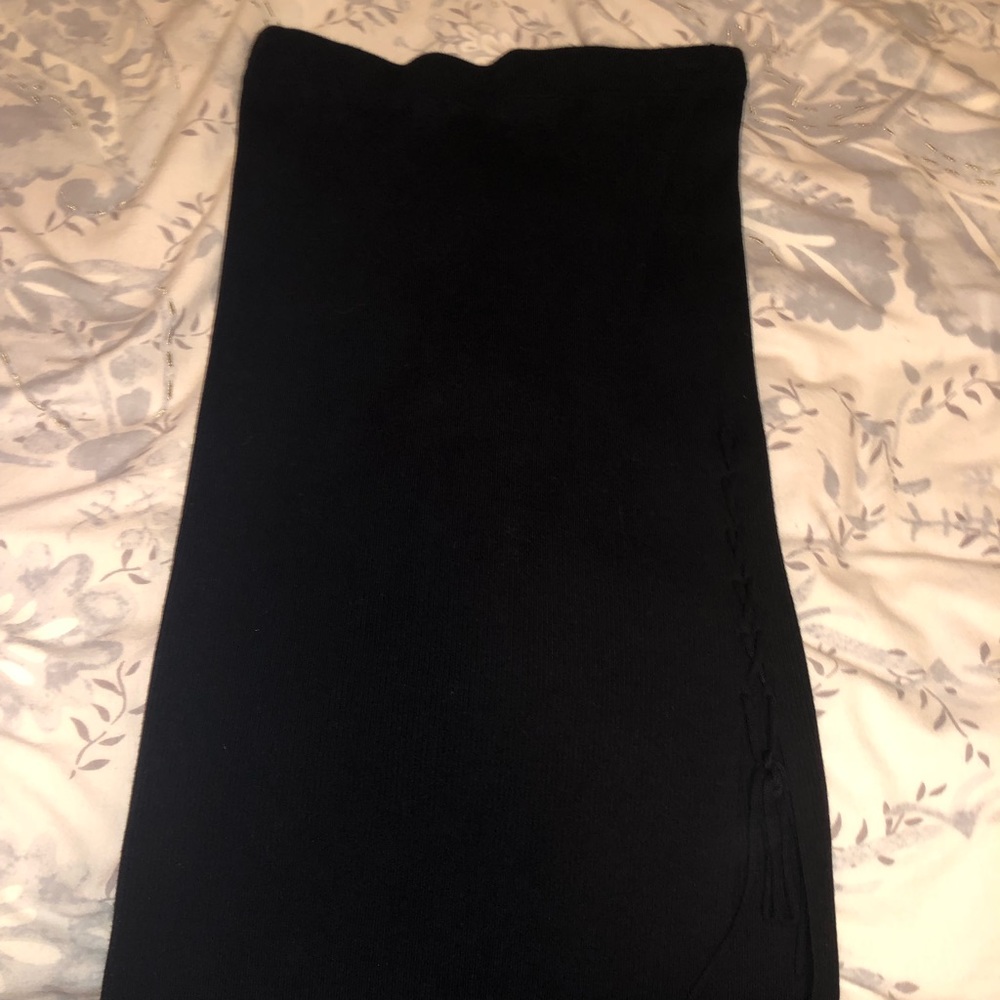 Forever 21 pencil skirt with slit on one side